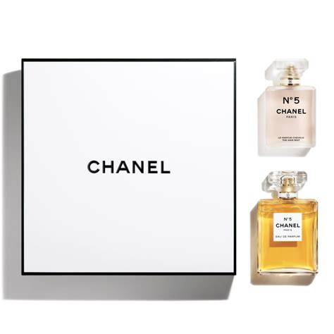 chanel gifts under 200.